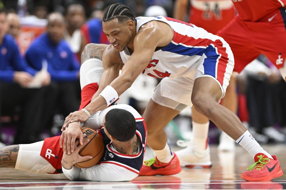 并激励他们 并激励他们