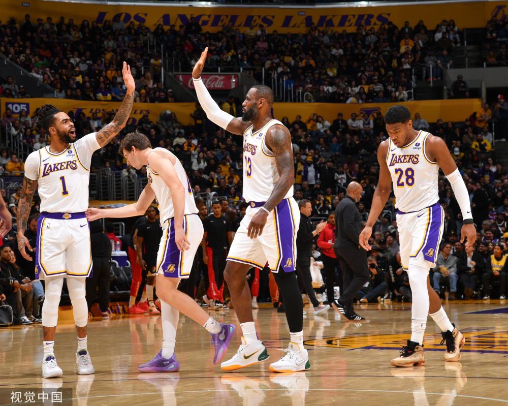 展现了其 展现了其