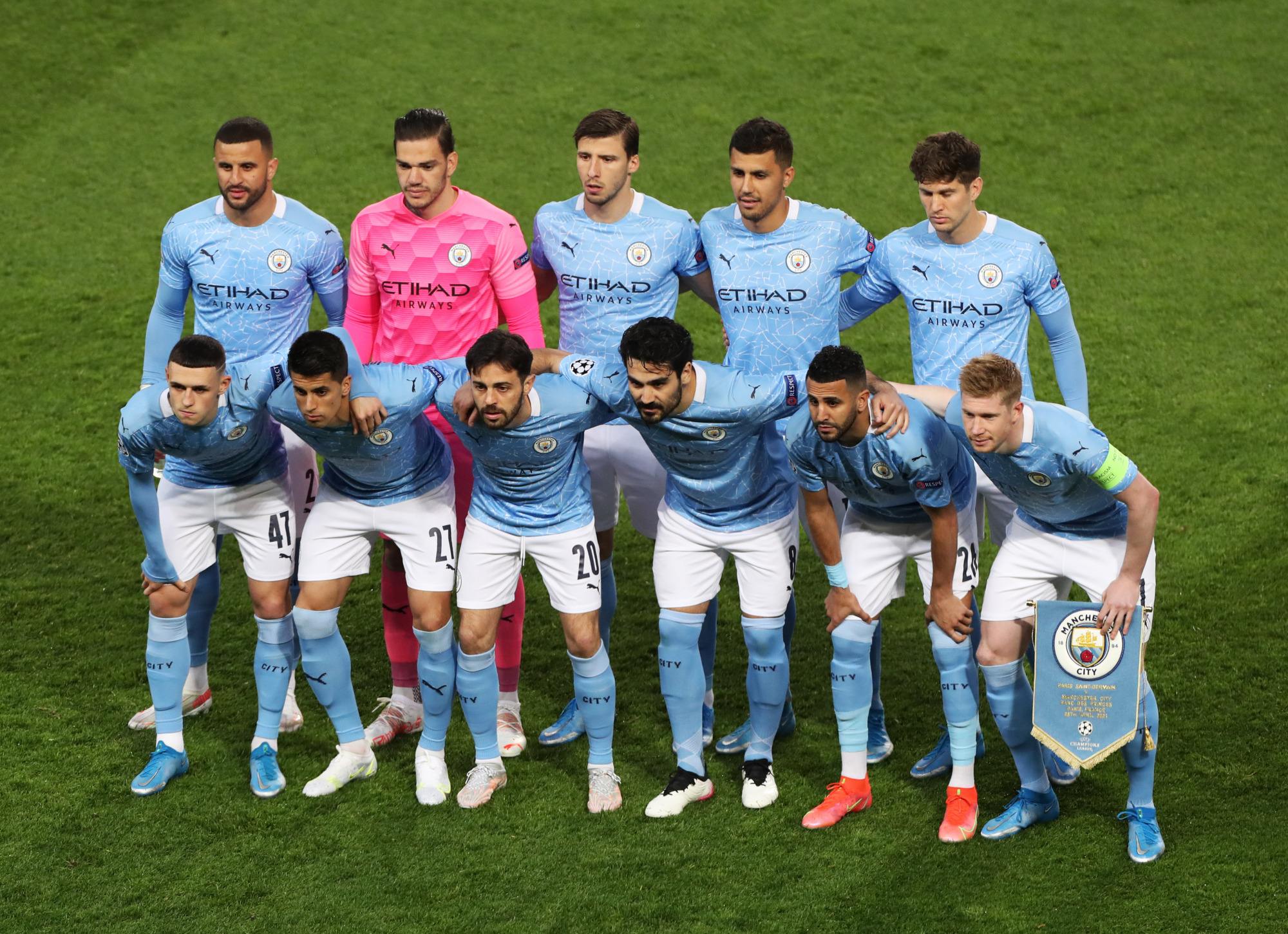 各队的教练 各队的教练