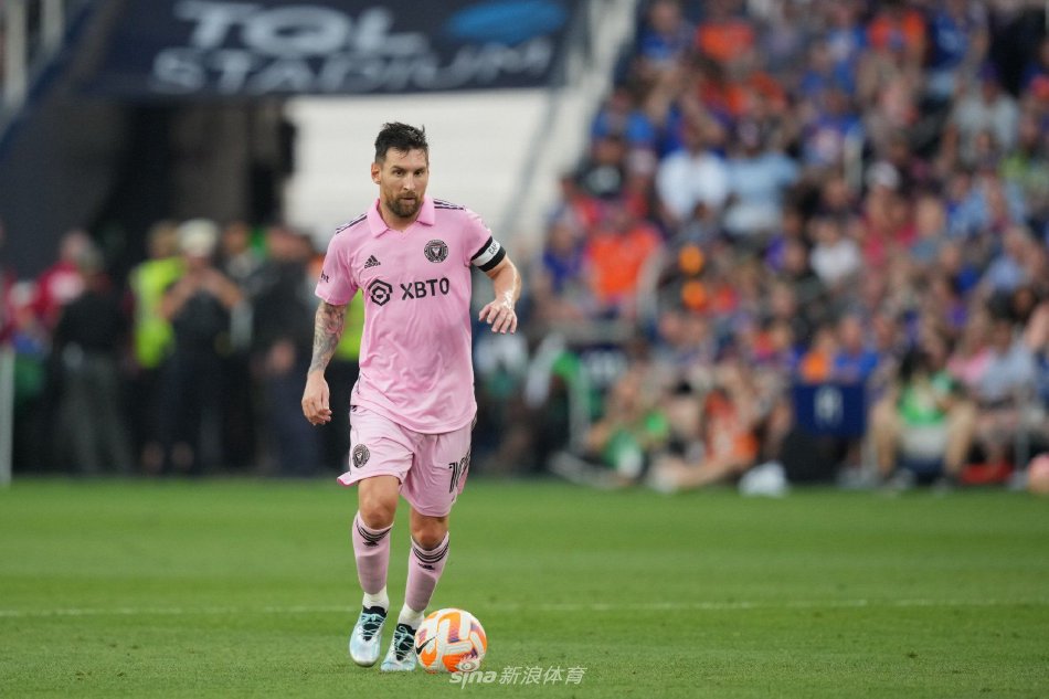 在与印度尼 在与印度尼