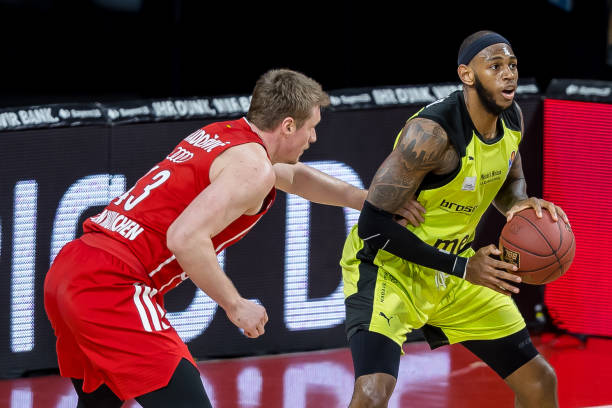 为球队赢得 为球队赢得