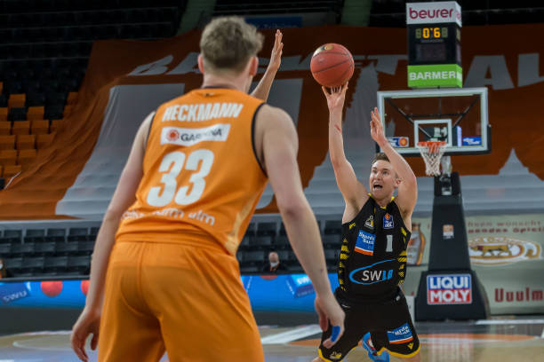 的一场焦点 的一场焦点